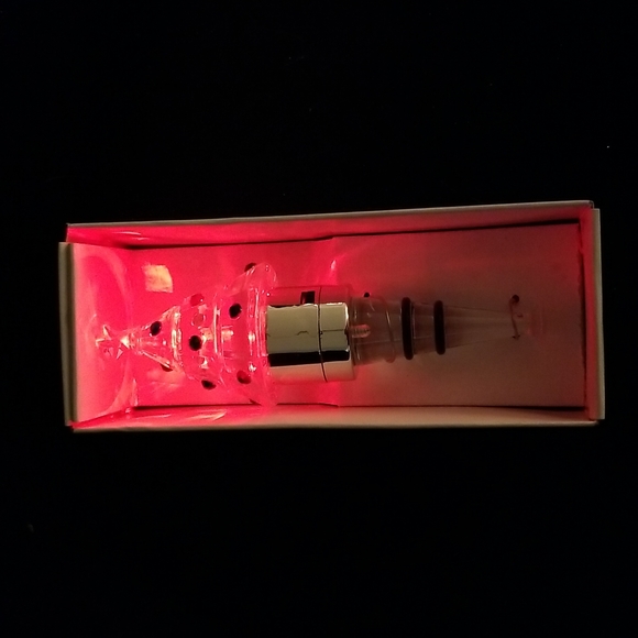 Wine light up Stopper - Picture 7 of 8